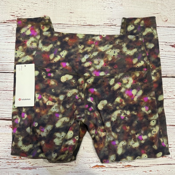 NWT Lululemon Align High-Rise Pant 25" in Soft Focus Splatter Green Multi Sz 10 - Picture 11 of 11